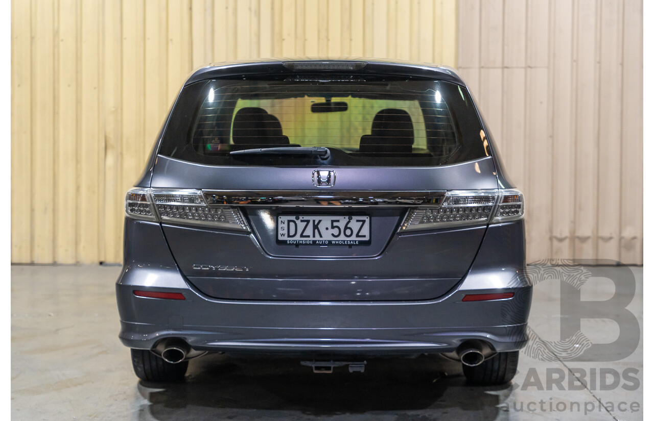 10/2012 Honda Odyssey Luxury RB MY12 4d Wagon Metallic Grey 2.4L - 7 Seater