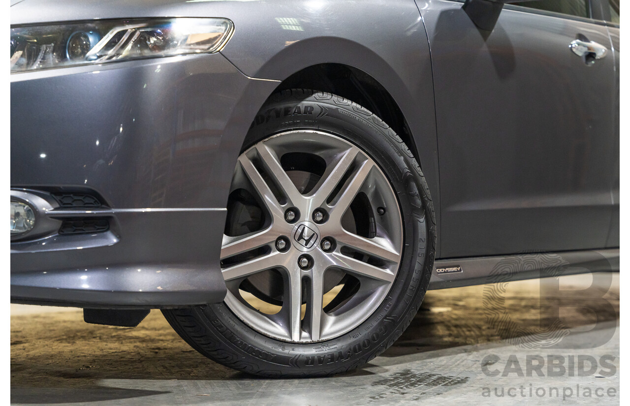 10/2012 Honda Odyssey Luxury RB MY12 4d Wagon Metallic Grey 2.4L - 7 Seater