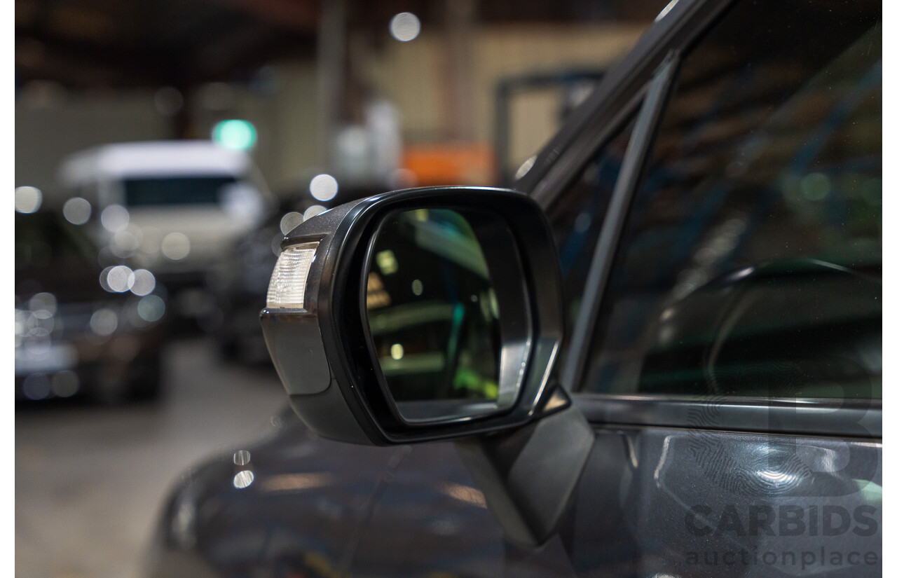 10/2012 Honda Odyssey Luxury RB MY12 4d Wagon Metallic Grey 2.4L - 7 Seater