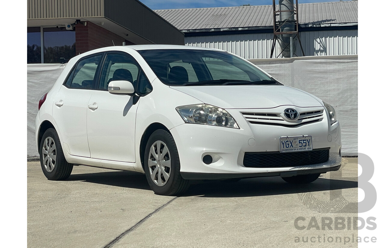 10/10 Toyota Corolla ASCENT FWD ZRE152R MY10 5D Hatchback White 1.8L