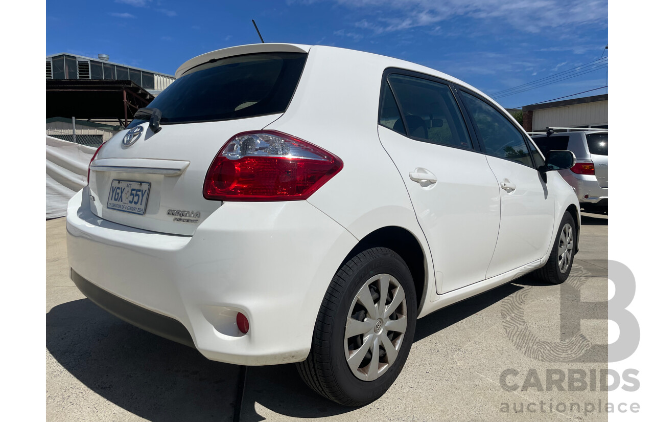 10/10 Toyota Corolla ASCENT FWD ZRE152R MY10 5D Hatchback White 1.8L