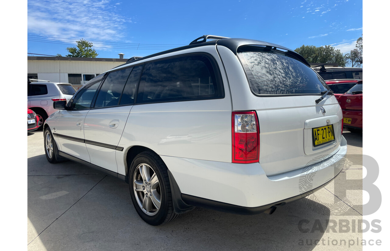 08/03 Holden Commodore EXECUTIVE RWD VY 4D Wagon White 3.8L