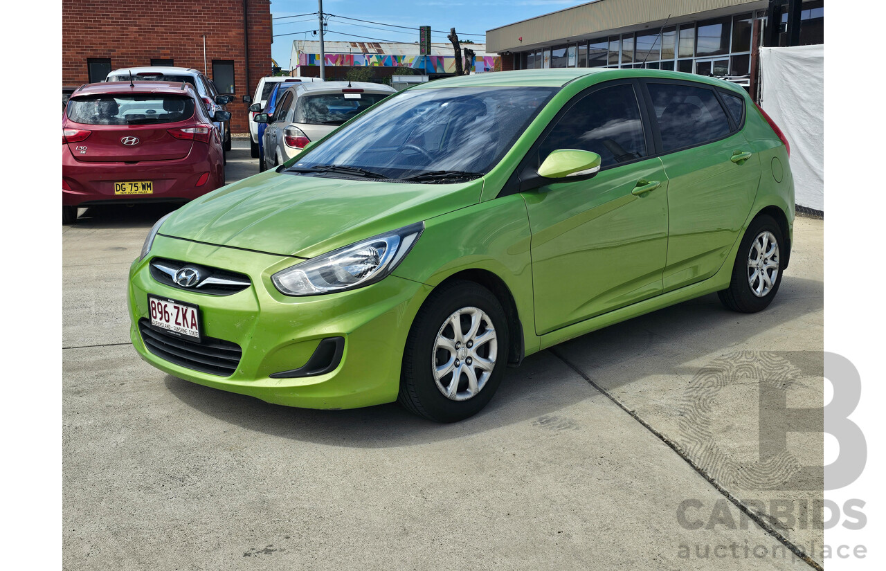 8/2013 Hyundai Accent Active RB2 5d Hatchback Green 1.6L