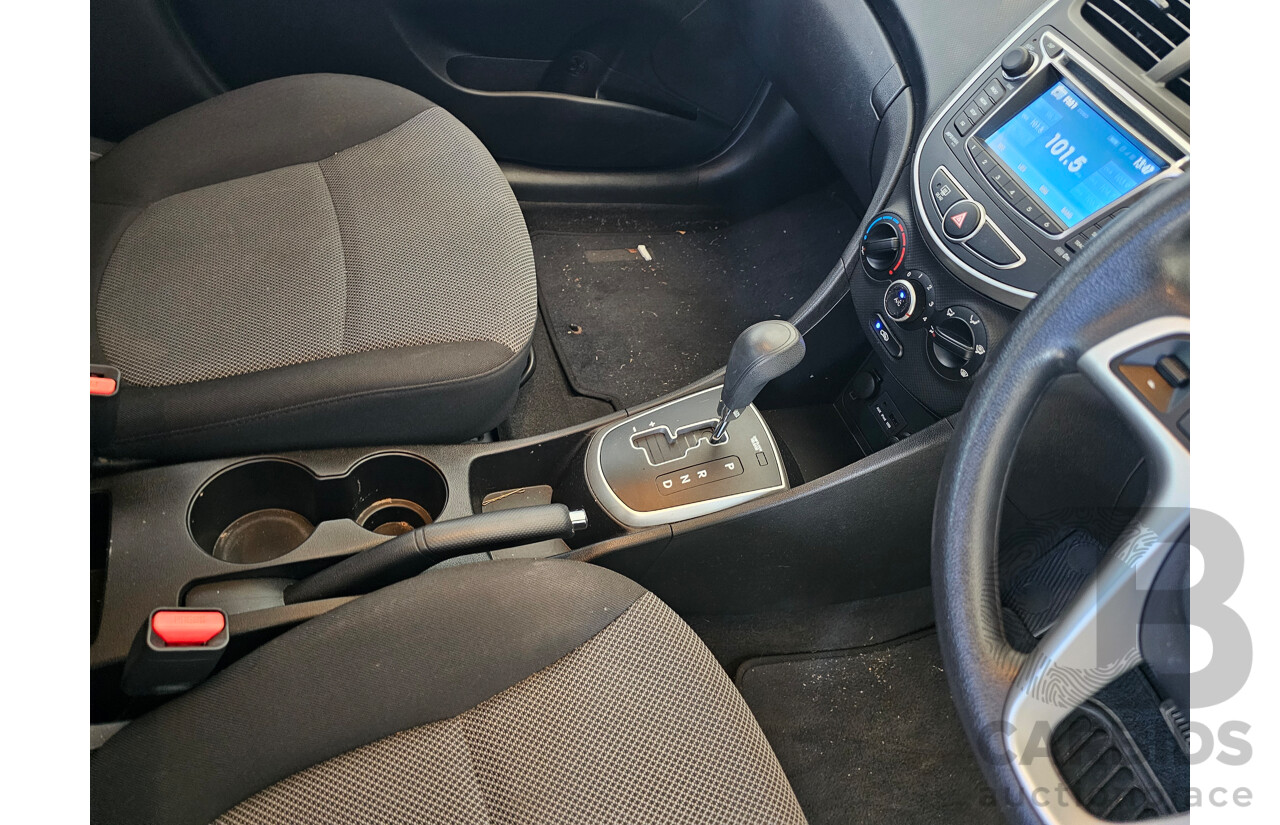 8/2013 Hyundai Accent Active RB2 5d Hatchback Green 1.6L