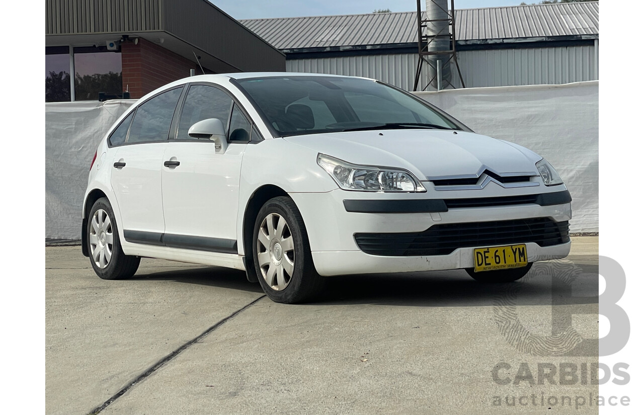 01/06 Citroen C4 SX FWD  5D Hatchback White 1.6L