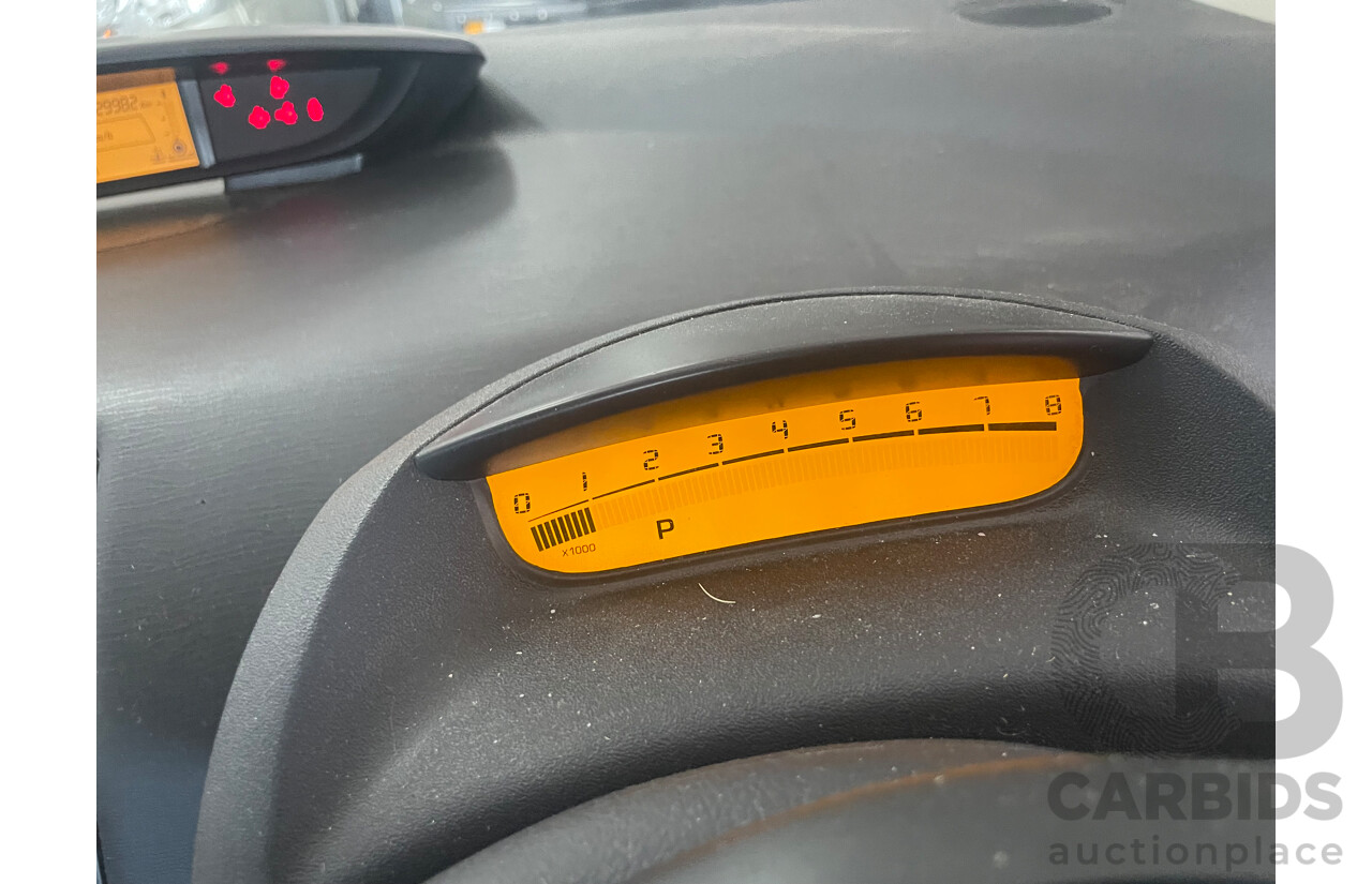 01/06 Citroen C4 SX FWD  5D Hatchback White 1.6L