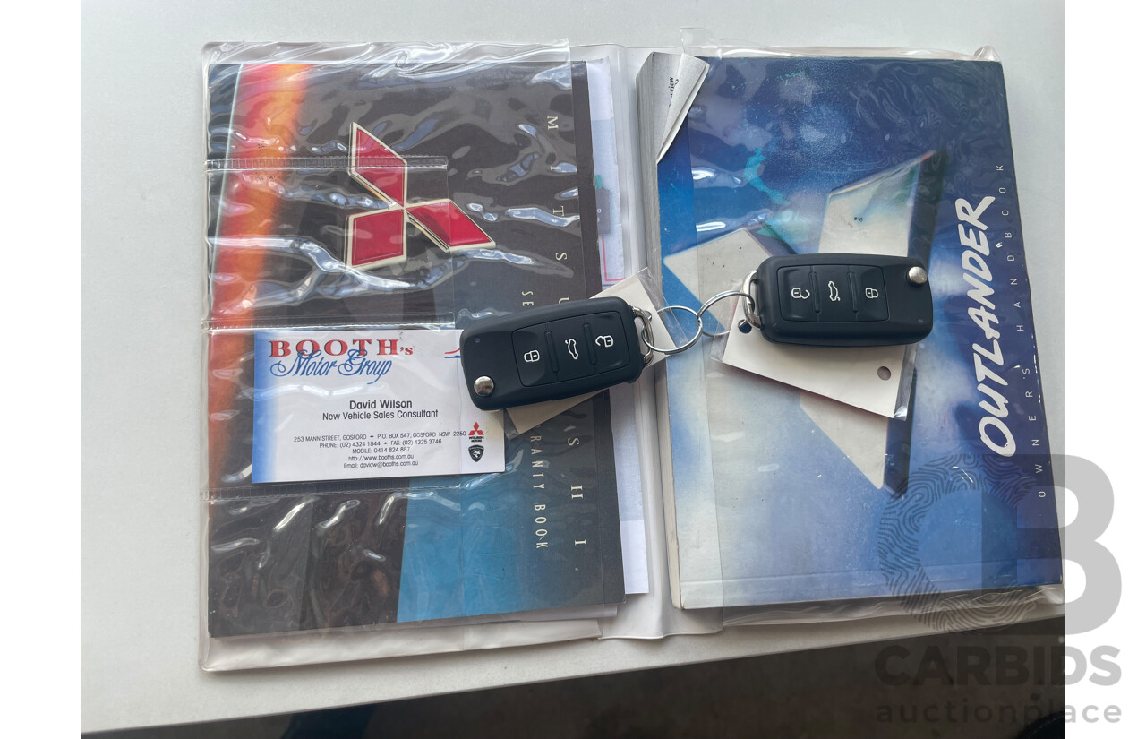 7/2003 Mitsubishi Outlander XLS ZE 4d Wagon Silver 2.4L