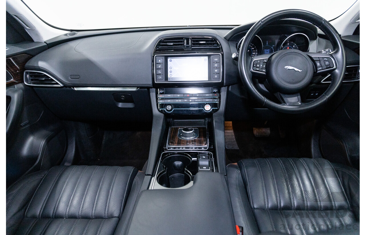 07/2017 Jaguar F-Pace 30d Portfolio (AWD) X761 MY17 4d Wagon Polaris White Twin Turbo Diesel 3.0L