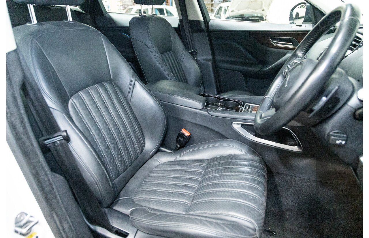 07/2017 Jaguar F-Pace 30d Portfolio (AWD) X761 MY17 4d Wagon Polaris White Twin Turbo Diesel 3.0L