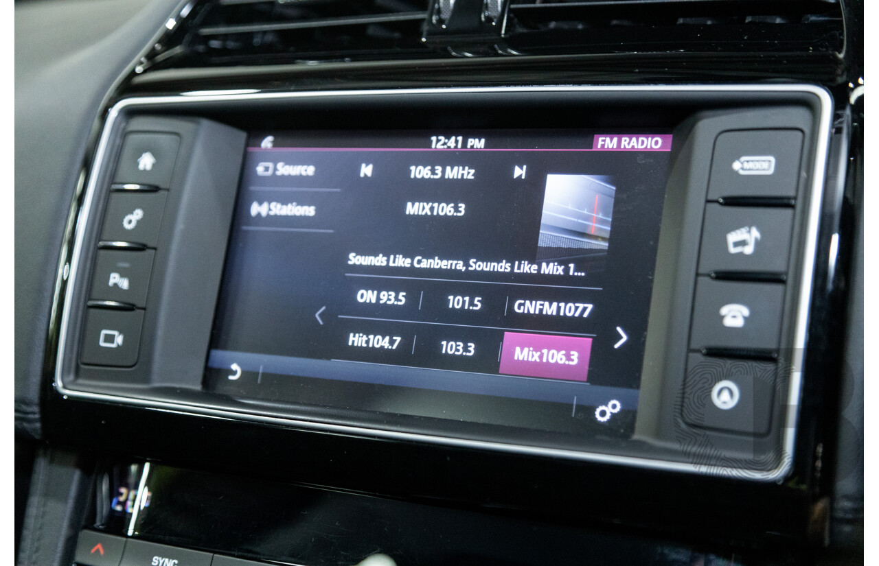 07/2017 Jaguar F-Pace 30d Portfolio (AWD) X761 MY17 4d Wagon Polaris White Twin Turbo Diesel 3.0L