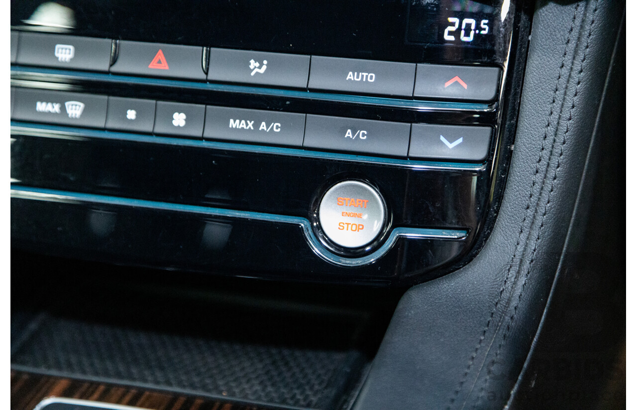 07/2017 Jaguar F-Pace 30d Portfolio (AWD) X761 MY17 4d Wagon Polaris White Twin Turbo Diesel 3.0L