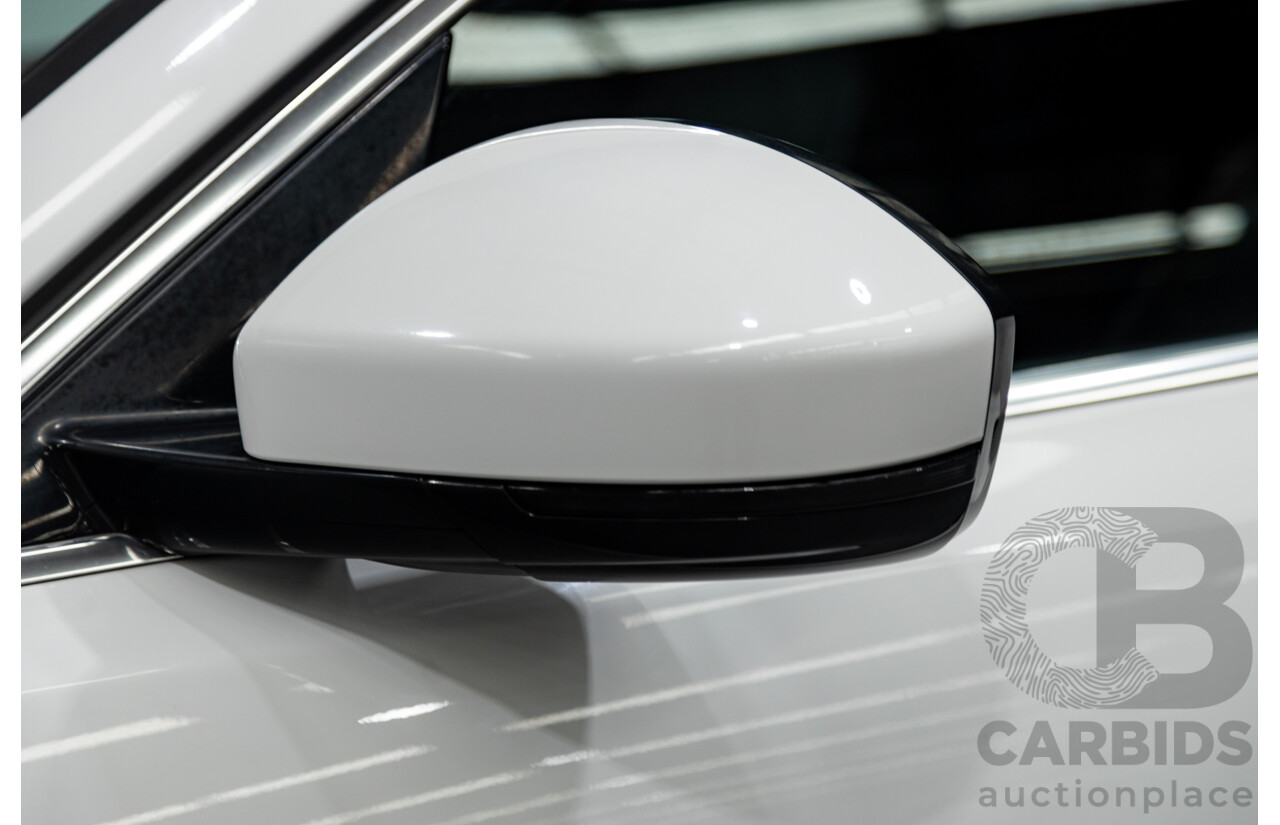 07/2017 Jaguar F-Pace 30d Portfolio (AWD) X761 MY17 4d Wagon Polaris White Twin Turbo Diesel 3.0L