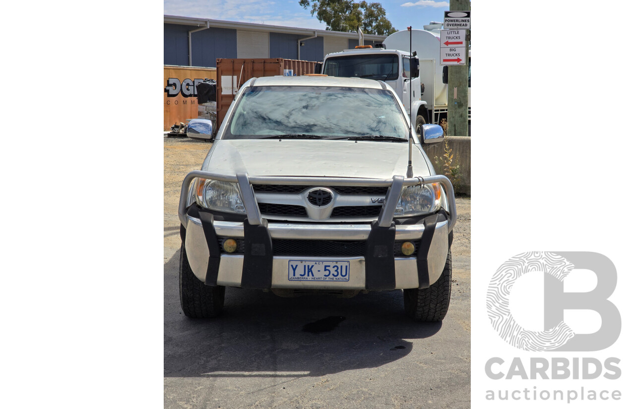 6/2005 Toyota Hilux SR5 (4x4) GGN25R 4d Dual Cab P/Up Silver Metallic V6 4.0L