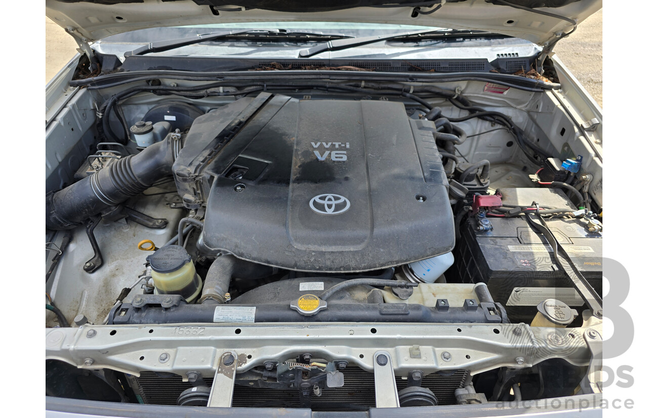 6/2005 Toyota Hilux SR5 (4x4) GGN25R 4d Dual Cab P/Up Silver Metallic V6 4.0L