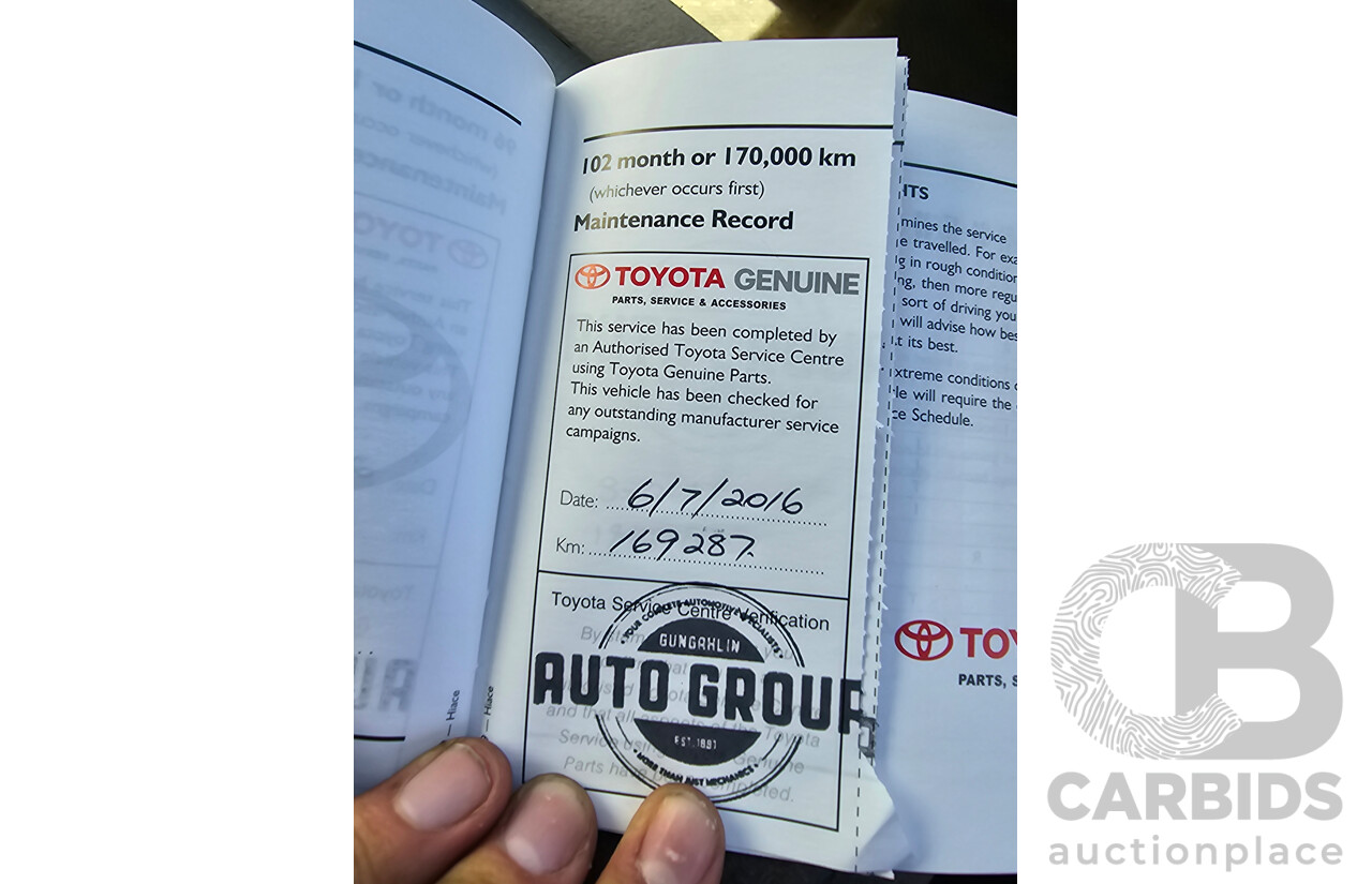 3/2010 Toyota Hiace LWB KDH201R 4d Van White Turbo Diesel 3.0L