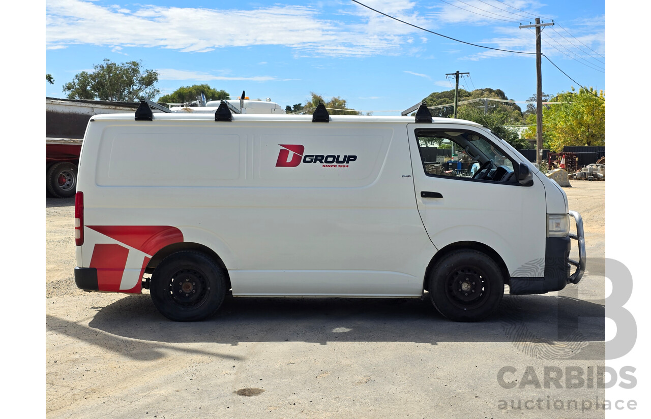 3/2010 Toyota Hiace LWB KDH201R 4d Van White Turbo Diesel 3.0L
