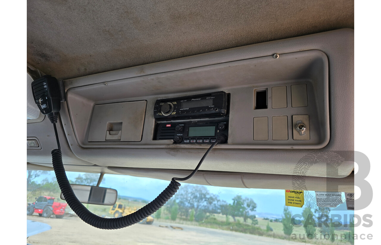 10/1997 Hino FS1K Series 6x4 Tipper Truck 2d Cab Chassis White Turbo Diesel
