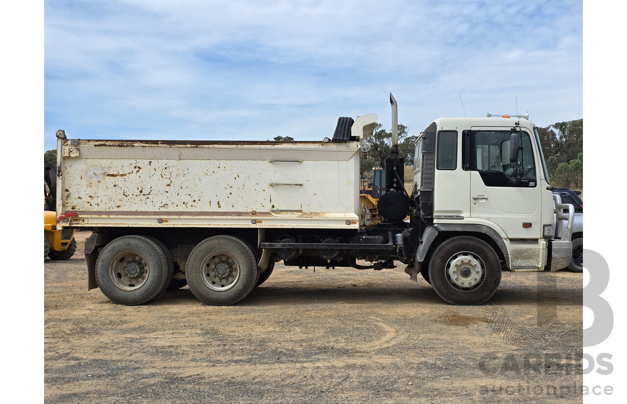 10/1997 Hino FS1K Series 6x4 Tipper Truck 2d Cab Chassis White Turbo Diesel