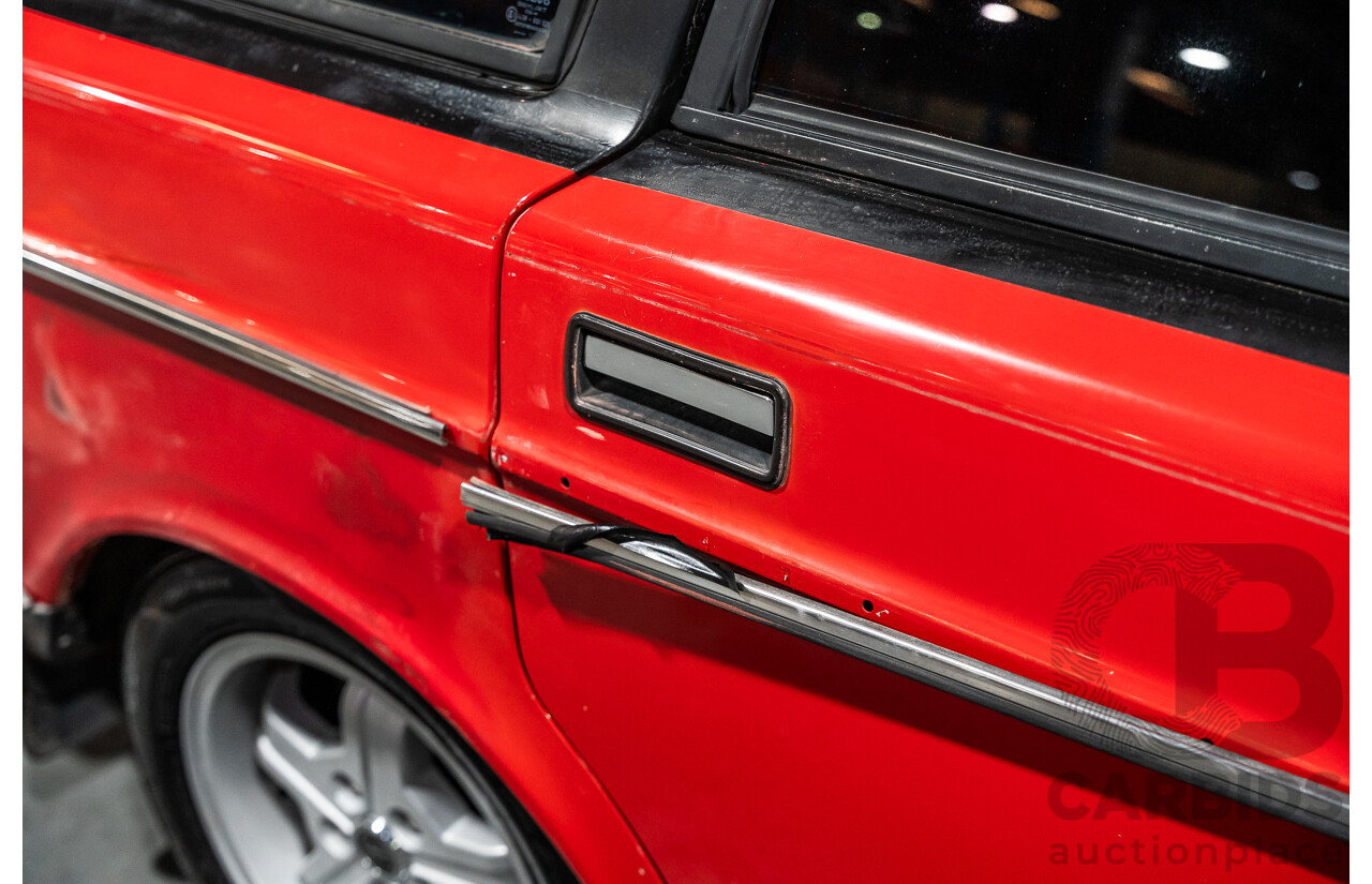 2/1988 Volvo 240GL 5d Estate Red 2.3L