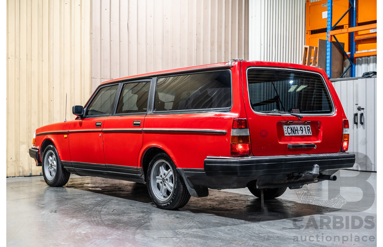 2/1988 Volvo 240GL 5d Estate Red 2.3L