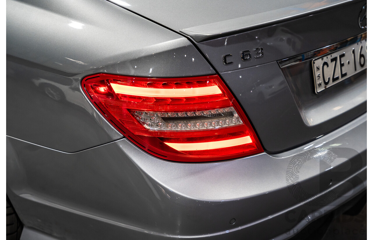 11/2011 Mercedes-Benz C63 AMG W204 MY11 4d Sedan Palladium Silver Metallic V8 6.2L