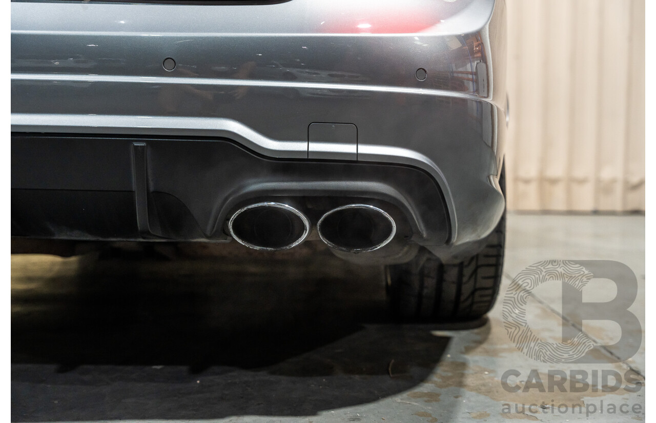 11/2011 Mercedes-Benz C63 AMG W204 MY11 4d Sedan Palladium Silver Metallic V8 6.2L