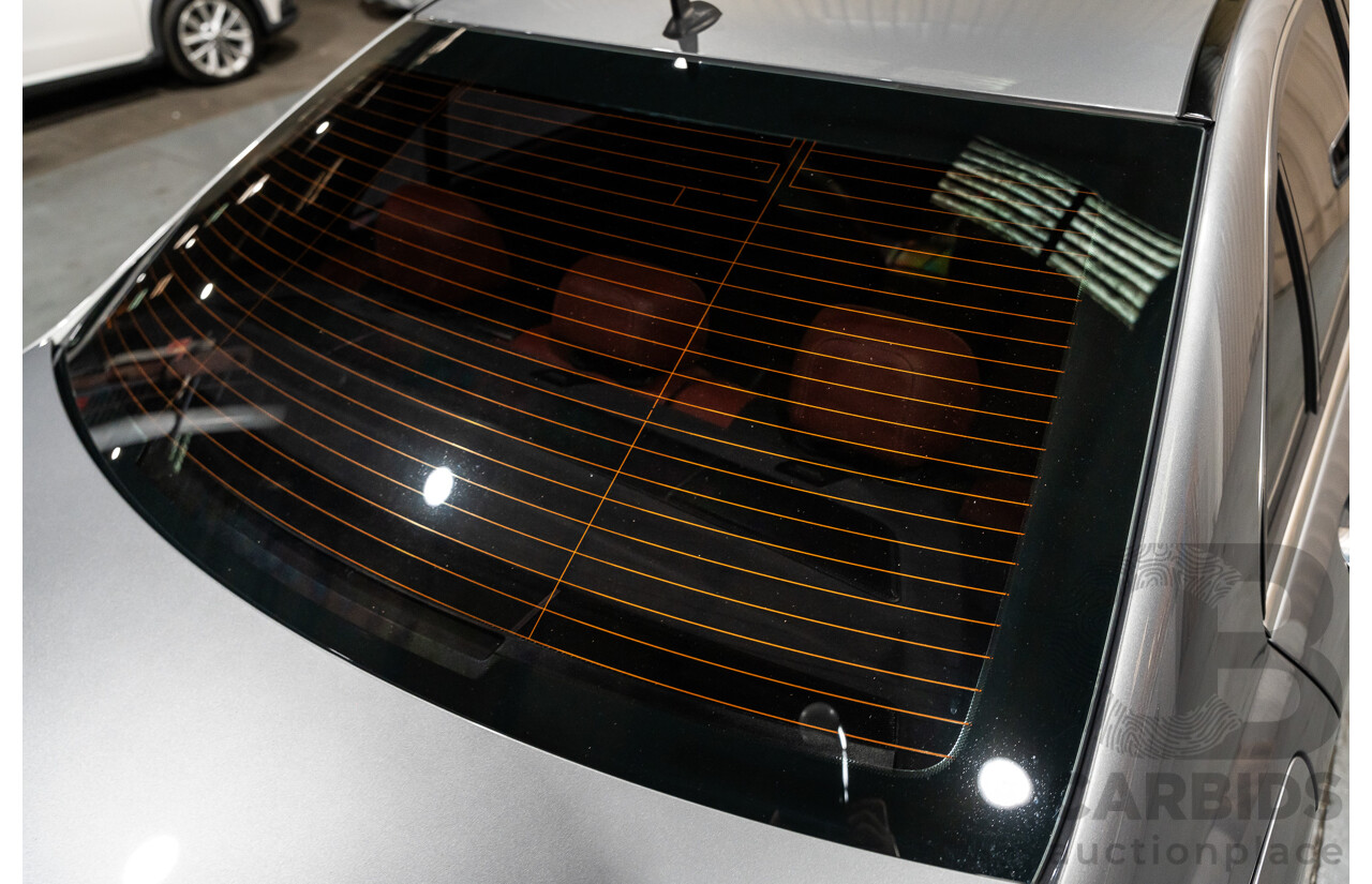 11/2011 Mercedes-Benz C63 AMG W204 MY11 4d Sedan Palladium Silver Metallic V8 6.2L