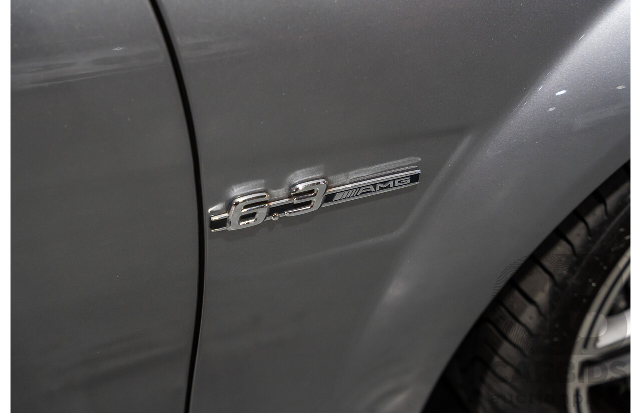 11/2011 Mercedes-Benz C63 AMG W204 MY11 4d Sedan Palladium Silver Metallic V8 6.2L