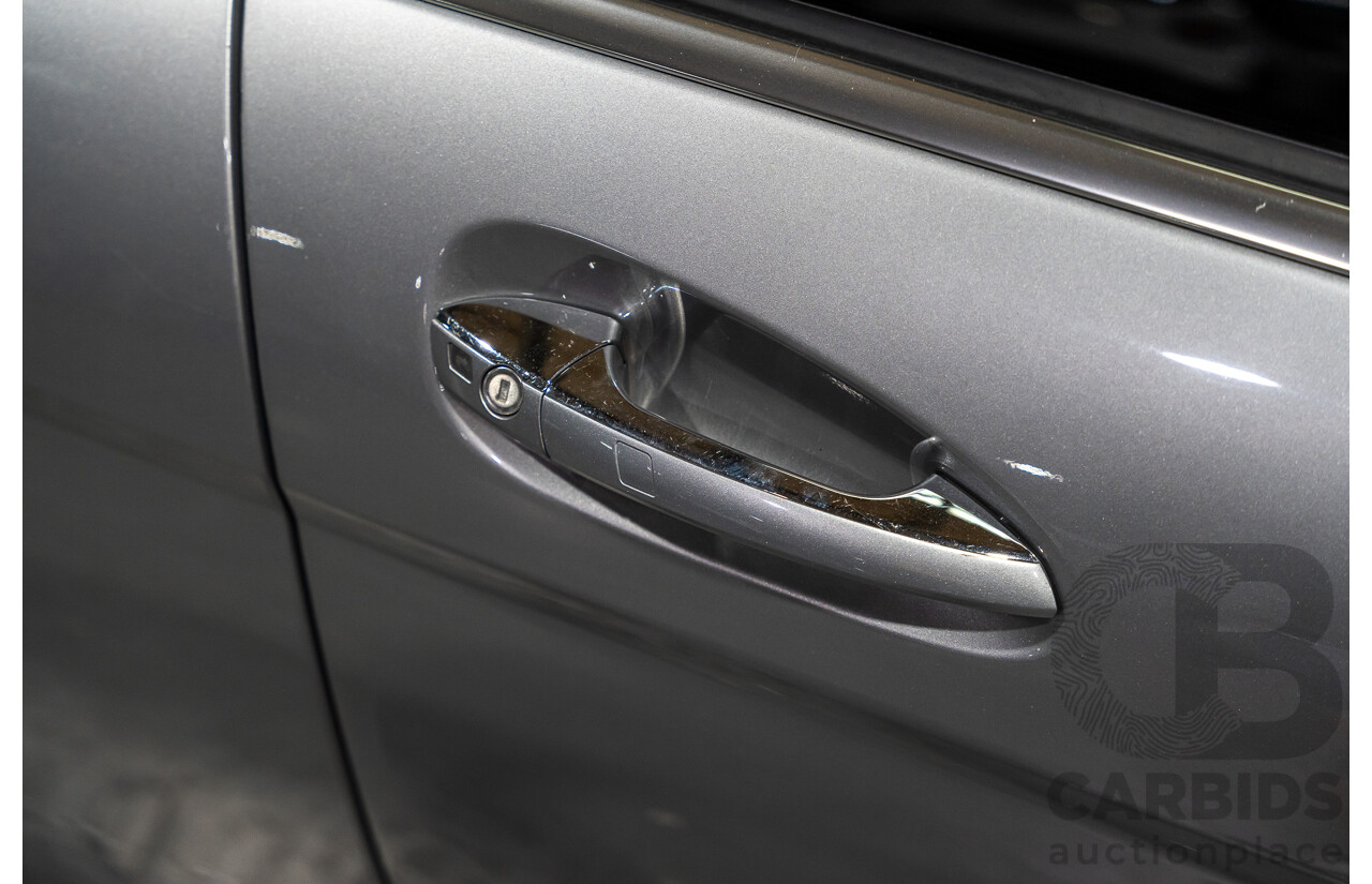 11/2011 Mercedes-Benz C63 AMG W204 MY11 4d Sedan Palladium Silver Metallic V8 6.2L