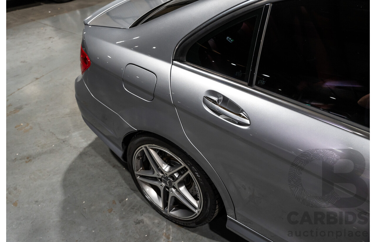 11/2011 Mercedes-Benz C63 AMG W204 MY11 4d Sedan Palladium Silver Metallic V8 6.2L