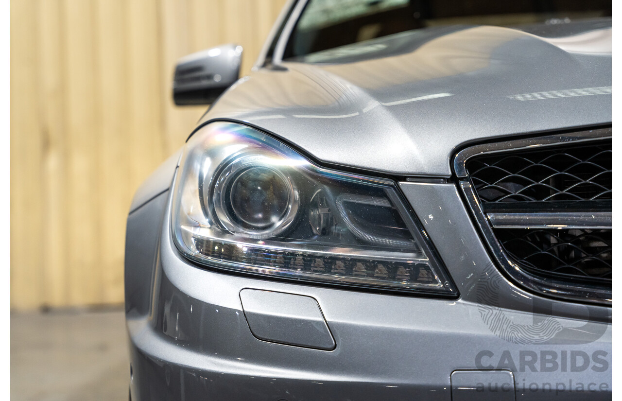 11/2011 Mercedes-Benz C63 AMG W204 MY11 4d Sedan Palladium Silver Metallic V8 6.2L