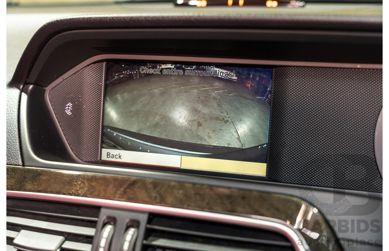 11/2011 Mercedes-Benz C63 AMG W204 MY11 4d Sedan Palladium Silver Metallic V8 6.2L