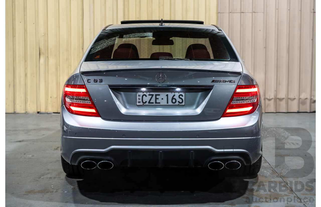 11/2011 Mercedes-Benz C63 AMG W204 MY11 4d Sedan Palladium Silver Metallic V8 6.2L