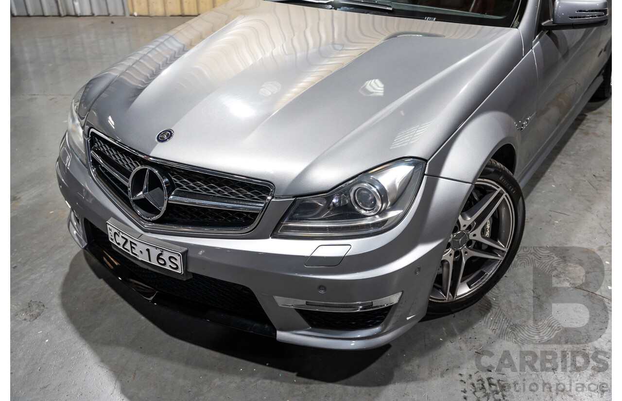 11/2011 Mercedes-Benz C63 AMG W204 MY11 4d Sedan Palladium Silver Metallic V8 6.2L