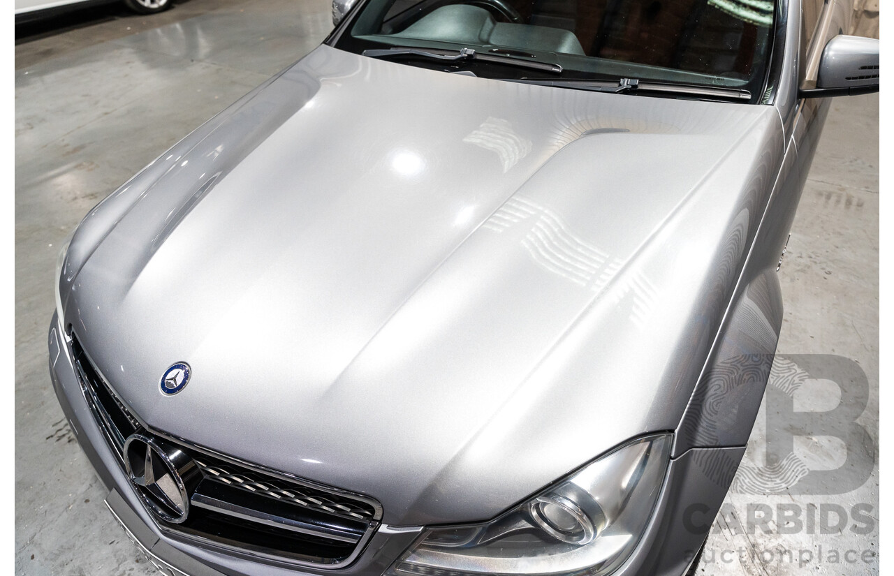 11/2011 Mercedes-Benz C63 AMG W204 MY11 4d Sedan Palladium Silver Metallic V8 6.2L