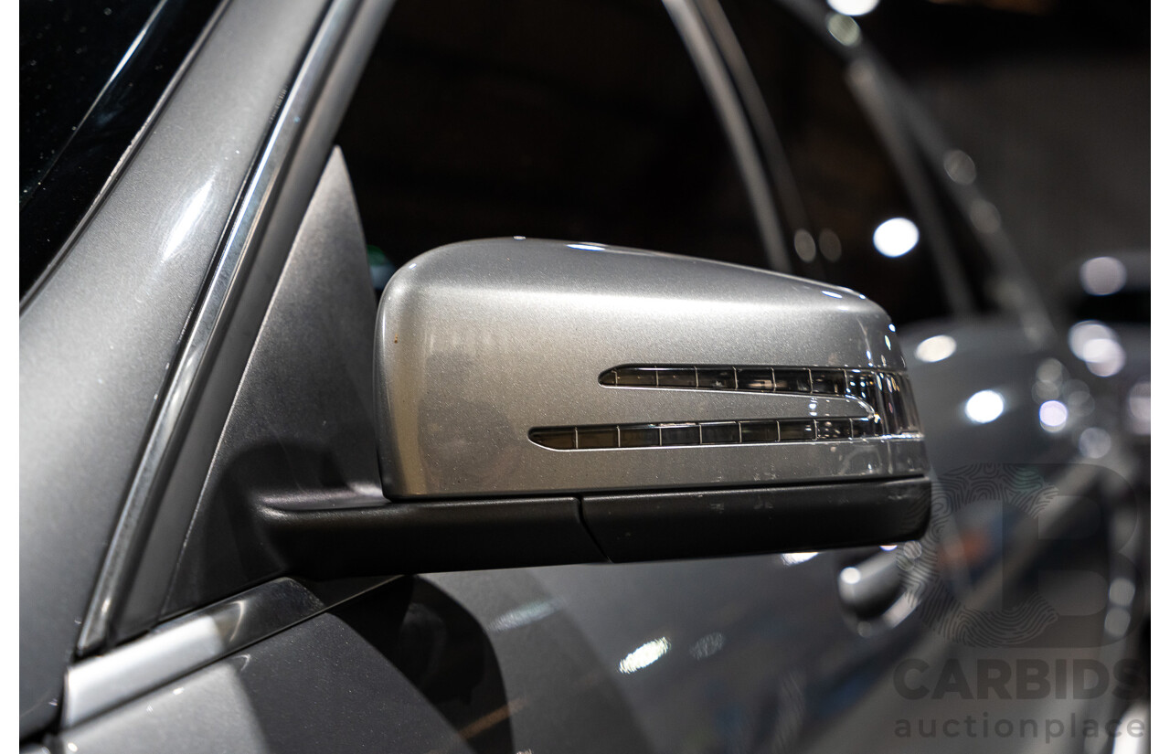 11/2011 Mercedes-Benz C63 AMG W204 MY11 4d Sedan Palladium Silver Metallic V8 6.2L