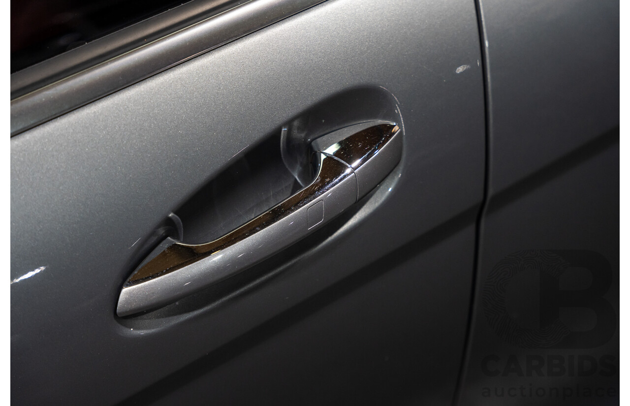 11/2011 Mercedes-Benz C63 AMG W204 MY11 4d Sedan Palladium Silver Metallic V8 6.2L