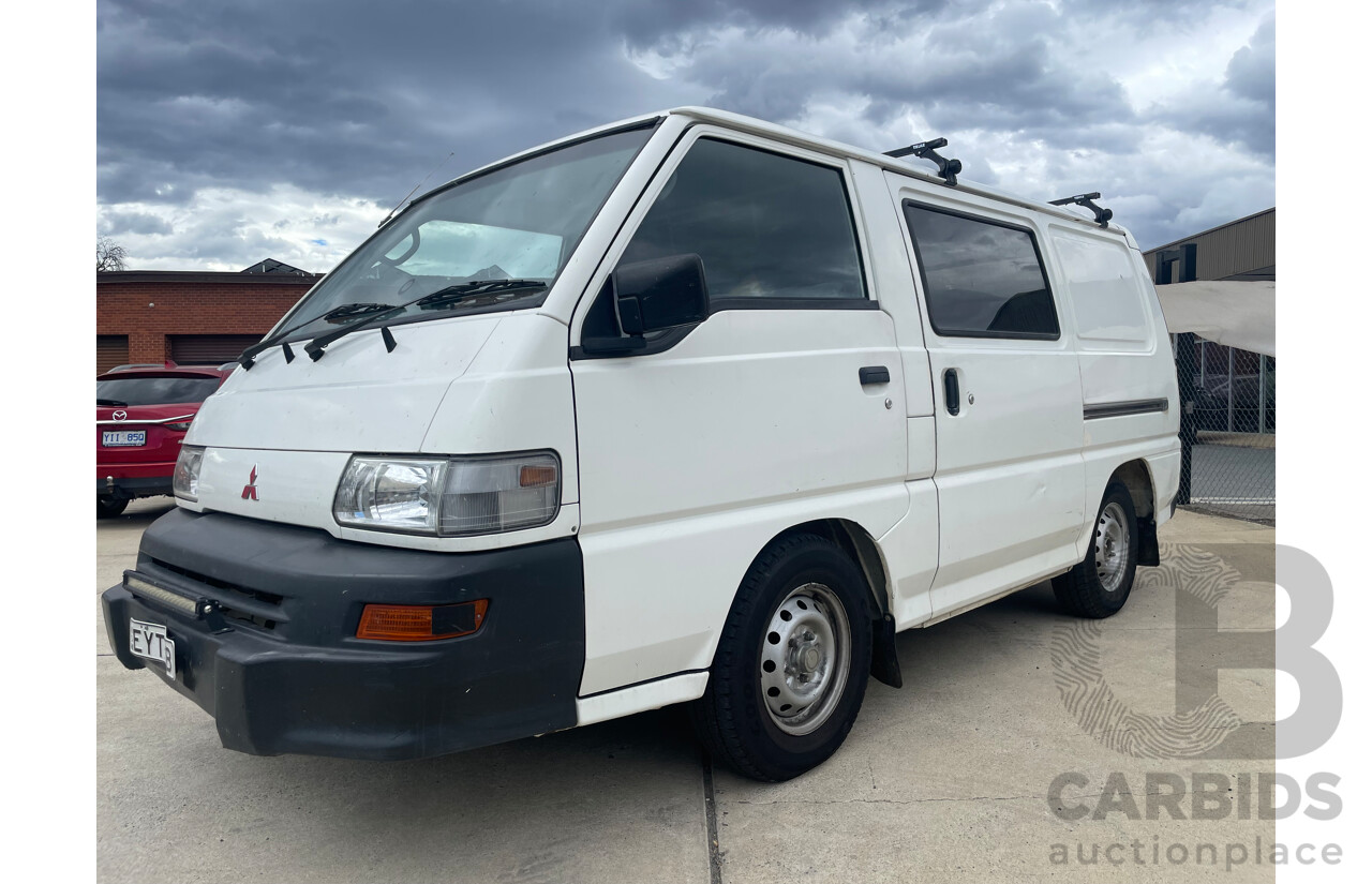 07/2007 Mitsubishi Express SWB RWD SJ MY07 Van White 2.4L