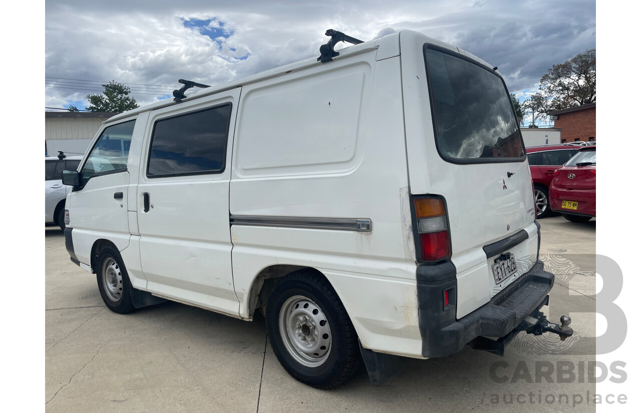 07/2007 Mitsubishi Express SWB RWD SJ MY07 Van White 2.4L