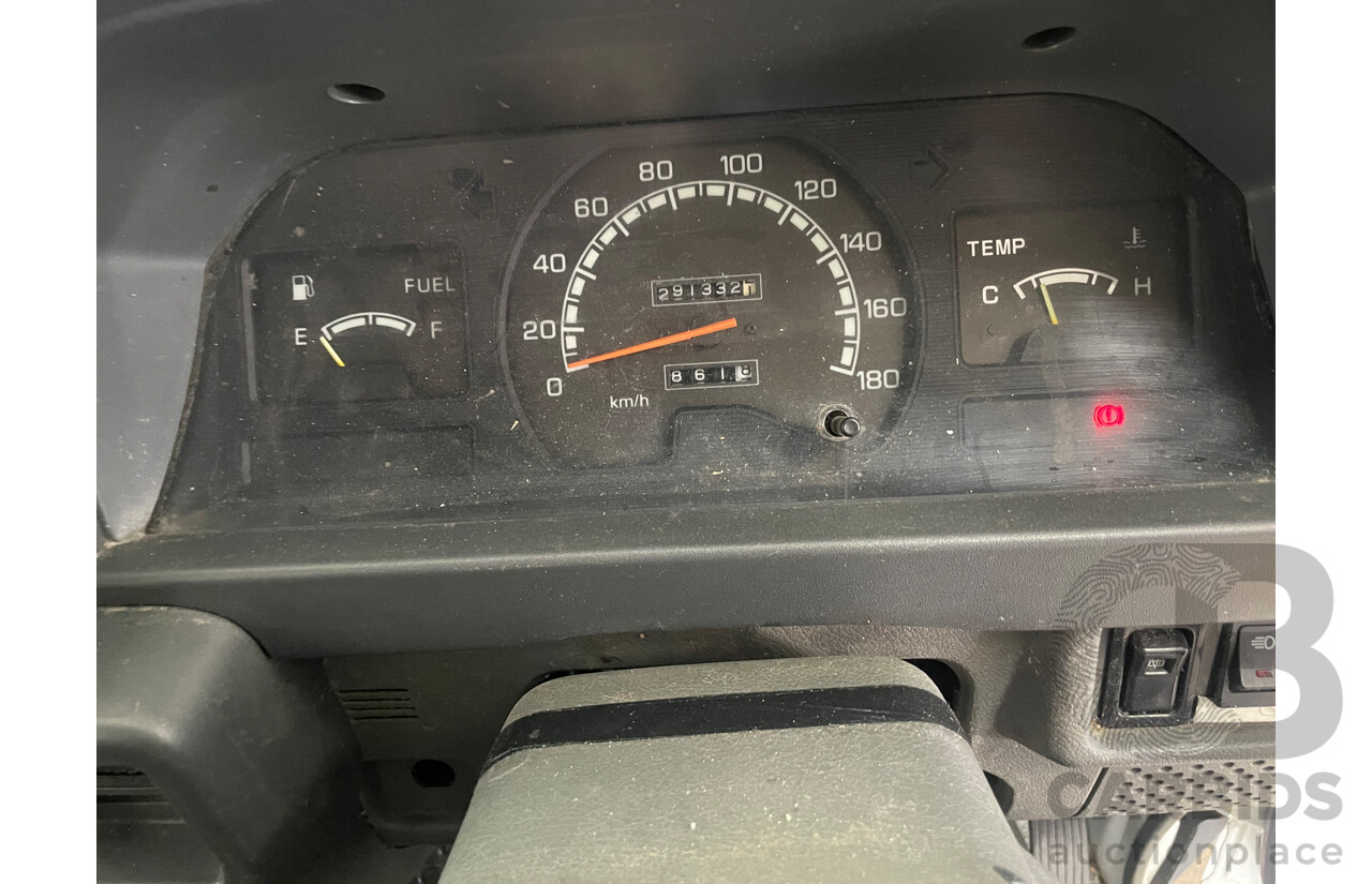 07/2007 Mitsubishi Express SWB RWD SJ MY07 Van White 2.4L