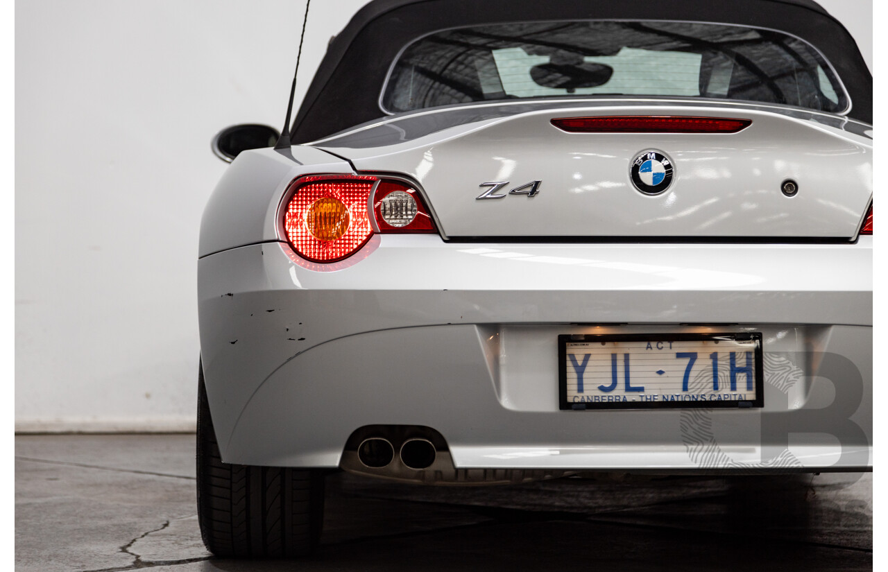 07/2003 BMW Z4 3.0i E85 2D Roadster Titan Silver Metallic 3.0L