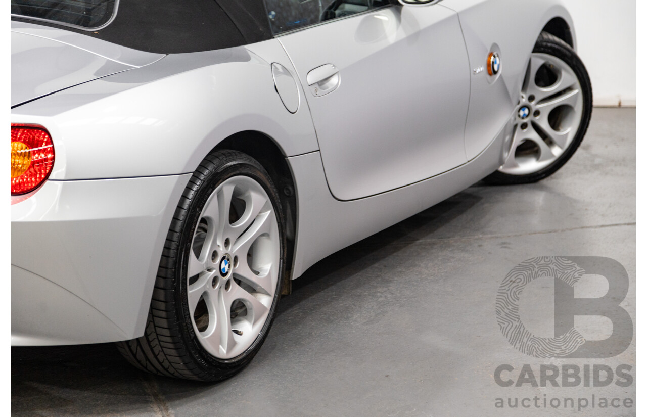 07/2003 BMW Z4 3.0i E85 2D Roadster Titan Silver Metallic 3.0L
