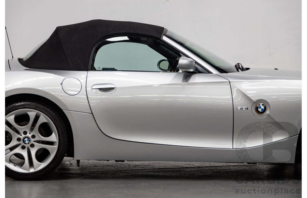 07/2003 BMW Z4 3.0i E85 2D Roadster Titan Silver Metallic 3.0L