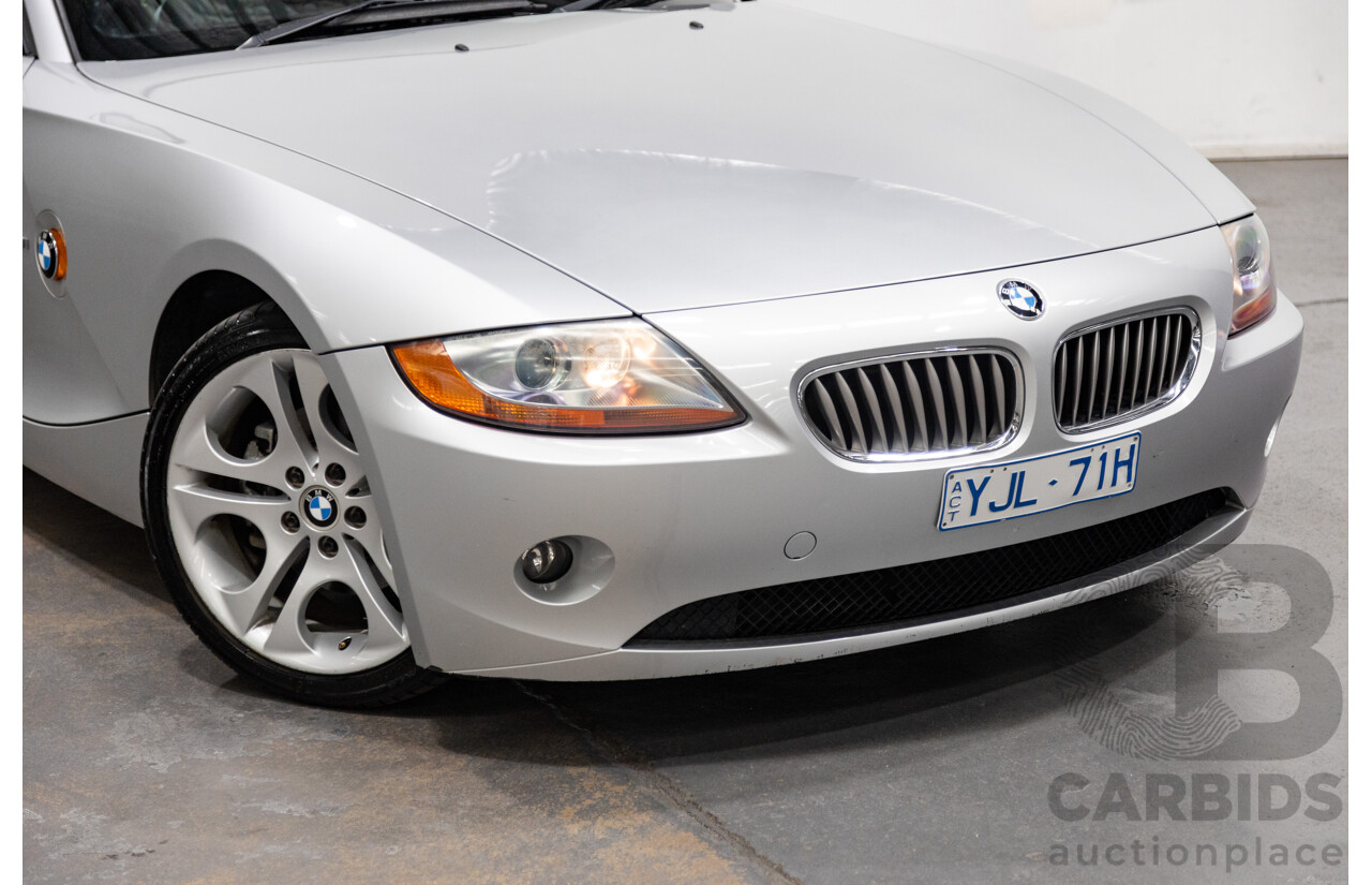 07/2003 BMW Z4 3.0i E85 2D Roadster Titan Silver Metallic 3.0L