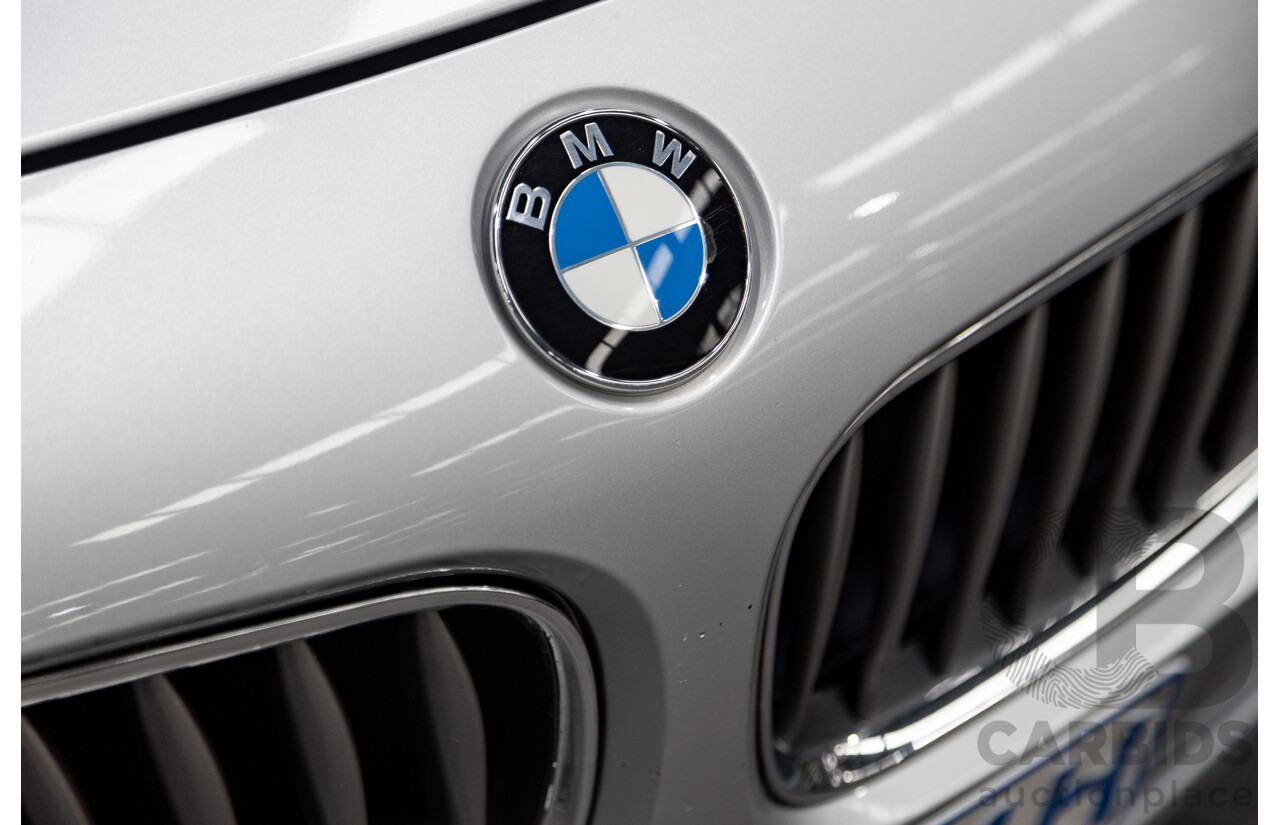 07/2003 BMW Z4 3.0i E85 2D Roadster Titan Silver Metallic 3.0L