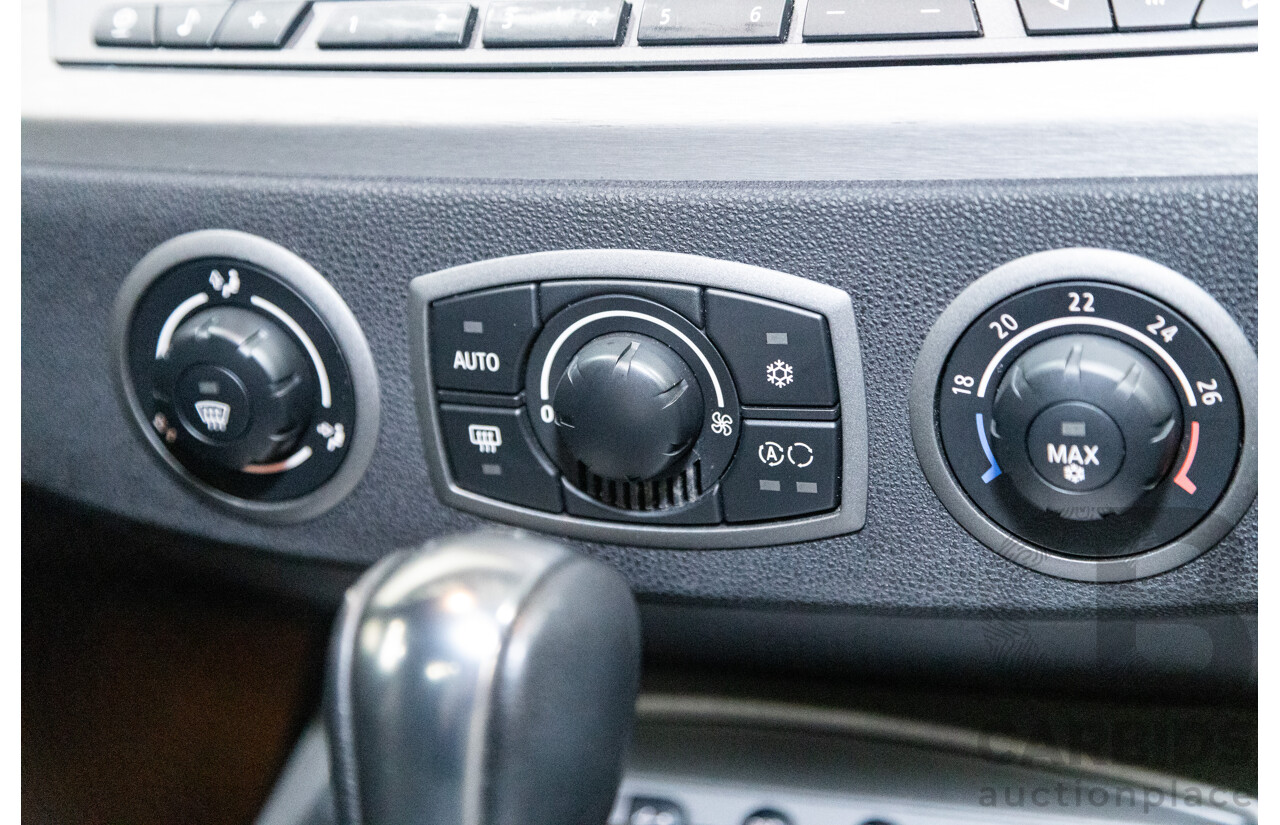 07/2003 BMW Z4 3.0i E85 2D Roadster Titan Silver Metallic 3.0L