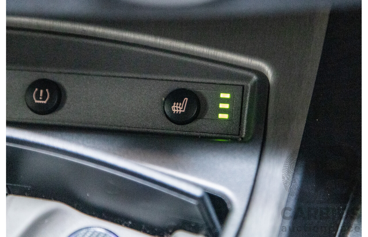 07/2003 BMW Z4 3.0i E85 2D Roadster Titan Silver Metallic 3.0L