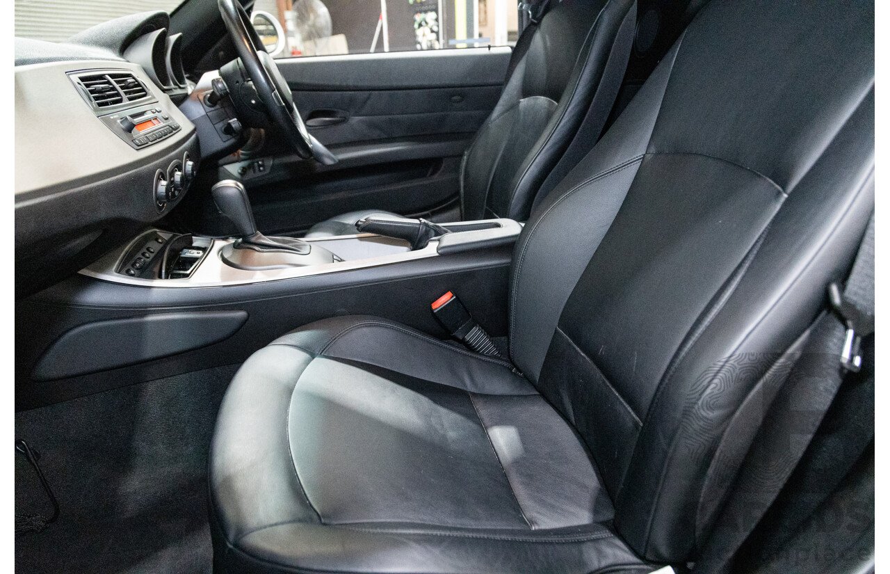 07/2003 BMW Z4 3.0i E85 2D Roadster Titan Silver Metallic 3.0L