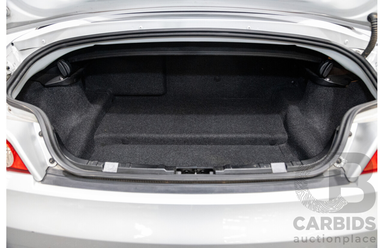 07/2003 BMW Z4 3.0i E85 2D Roadster Titan Silver Metallic 3.0L