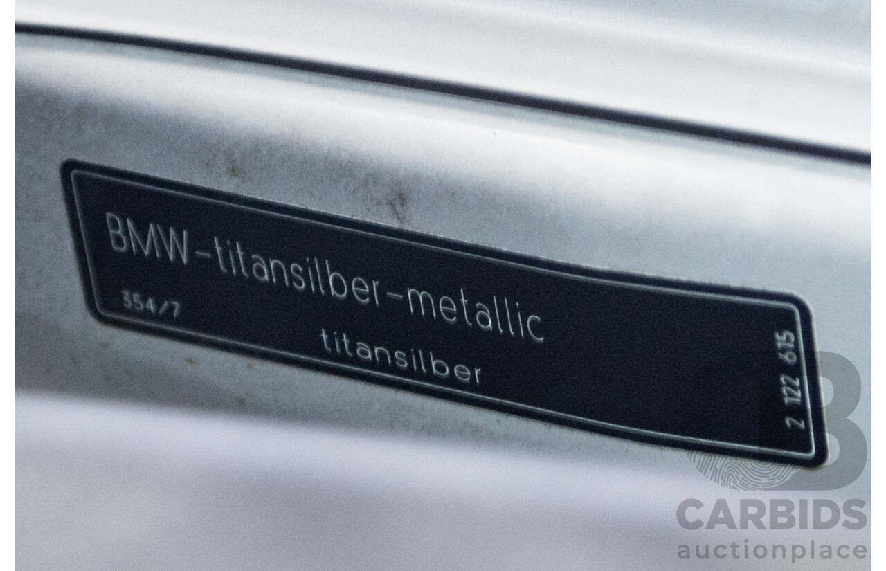 07/2003 BMW Z4 3.0i E85 2D Roadster Titan Silver Metallic 3.0L